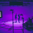 DANCE WITH ME (Nanizzie Music Video). Un proyecto de Cine, vídeo, televisión, Fotografía de moda y Dirección de arte de Wasaisa - 17.10.2021