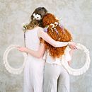 Ethereal Wedding Design for GATHER Events. Un proyecto de Macramé y Diseño de moda de Emily Katz - 22.10.2021