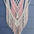 Mi Proyecto del curso: Macramé: nudos básicos y complejos . Design de acessórios, Design de interiores, Decoração de interiores, Tecido, e Macramê projeto de Natalia Severino - 12.11.2021