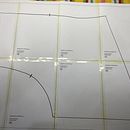 My project in Designing, Cutting, and Making One-Size Garments course. Un progetto di Fashion design, Cucito, Modellistica e confezione sartoriale di Janice Tan - 16.11.2021