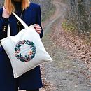 Embroidery using a pattern. Arts, and Crafts project by alexandra_parasca - 11.16.2021