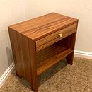 Bedside Table. Woodworking project by Jordan Morgan - 11.19.2021