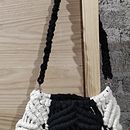Diseño y elaboración de bolsos en macramé. Un proyecto de Diseño, Diseño de complementos, Artesanía, Costura, Tejido y Macramé de Denisse González - 24.11.2021