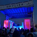Bonobo's Outlier Music Festival: Stage Design & Fabrication. Eventos, Design, Música, Consultoria criativa, Design de cenários, e Produção audiovisual projeto de Andrea Garces - 28.06.2019