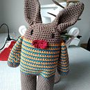 Conejito Ein Projekt aus dem Bereich H, werk, Spielzeugdesign, Weben, Crochet und Amigurumi von gallenglish - 04.12.2021