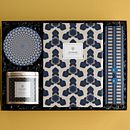 My Project of the course: Creative prints for graphic design. Un projet de Design , Illustration traditionnelle, Conception de produits , et Création de motifs de manoliam - 29.12.2021