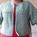 Mi Proyecto del curso:  Top-down: prendas a crochet de una sola pieza. Un proyecto de Crochet de Laura Astrada - 04.01.2022