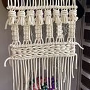 Mi Proyecto del curso: Introducción al macramé: creación de un tapiz decorativo. Un progetto di Design di accessori, Artigianato, Interior design, Interior Design, Fiber Art, Macramè e Textile Design di Lia Semanate González - 19.01.2022