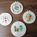 Mi Proyecto del curso: Técnicas básicas de bordado: puntadas, composiciones y gamas cromáticas Ein Projekt aus dem Bereich Erweiterungsentwicklung, Design von Garderoben, Stickerei, Farbenlehre und Textildesign von Laura Dávila - 10.02.2022