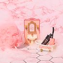 Benefit Cosmetics. Commercial Photograph, Photograph, and Set Design project by Lizzie Darden - 02.11.2022
