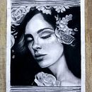Charcoal on paper. Een project van  Portrettekening,  Tekening,  Artistieke tekening y  Creativiteit van Kristina Eneva - 14.02.2022