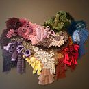 Meu projeto do curso: Introdução ao latch hooking e ao locker hooking . Decorațiuni, Arte din fibre și Design textil de isabelguedes72 - 02.17.2022