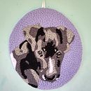 Meu projeto do curso: Bordado com punch needle: da imagem ao retrato Ein Projekt aus dem Bereich Stickerei, Punch needle und Textildesign von Stefânia Vieira - 28.02.2022