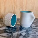 My project in Introduction to Ceramic 3D Printing course. Un proyecto de 3D, Diseño de complementos, Diseño industrial, Diseño de producto, Modelado 3D, Decoración de interiores, Cerámica y Diseño 3D de Unfold - 15.11.2021