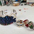 My project in Beaded Jewelry Design: Weave Elegant Patterns course. Projekt z dziedziny Projektowanie dodatków, Craft, Projektowanie biżuterii i  Tkactwo użytkownika Siv Kleiberg - 04.03.2022