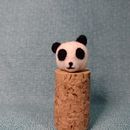 Mi Proyecto del curso: Needle felting: creación de personajes con lana y aguja. Un proyecto de Artesanía, Diseño de juguetes, Needle felting y Diseño textil de Laura Cristina ZG - 06.03.2022