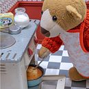 Teddy Bear "Hubert". Un projet de Design  de cyriaque_lecomte - 14.03.2022
