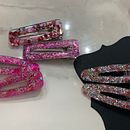 Valentine's hair clip. Un progetto di Design di accessori e Design di gioielli di Nathalie pelletier - 17.03.2022