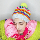 Abrigo Granny. Design, Fiber Arts, and Crochet project by Agus Acuña - 03.09.2022