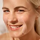 Apricot Beauty . Un proyecto de Publicidad y Fotografía de Nina Masic - 15.03.2021