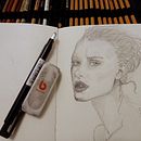 Mi Proyecto del curso: Sketchbook de retrato: explora el rostro humano. Un progetto di Bozzetti, Disegno di ritratti, Disegno artistico, Sketchbook e Disegno di Carol JH - 13.04.2022