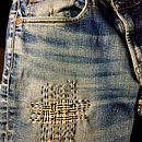 Il mio progetto del corso: Ricamo: riparazione di indumenti. Un progetto di Ricamo, Cucito, DIY, Upc, cling e Textile Design di carolademaio - 09.04.2022