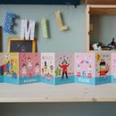 Mein Kursprojekt: Zahlenzirkus. Een project van Redactioneel ontwerp, Papercraft,  Boekbinding, Kinderillustratie, Verhaallijn y Kinderliteratuur van nadine_koehler - 25.04.2022