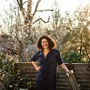 Charlotte Mendelson for Guardian Weekend. Photograph, Portrait Photograph, and Outdoor Photograph project by Liz Seabrook - 04.27.2022