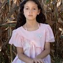 Mi Proyecto del curso: Fotografía de moda y retoque digital. Un proyecto de Fotografía, Dirección de arte, Diseño de iluminación, Post-producción fotográfica		, Retoque fotográfico, Fotografía de moda, Fotografía de retrato, Fotografía de estudio, Fotografía digital, Fotografía artística y Fotografía en interiores de Marcela Padilla - 30.04.2022