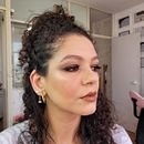 Meu projeto do curso: Introdução a técnicas de maquiagem profissional. Un progetto di Cinema, video e TV, Direzione artistica, Fashion design e Fotografia di moda di Aline Custódio - 24.05.2022