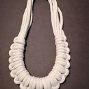My project for course: Rope Jewelry for Beginners: Make Your Own Necklaces Ein Projekt aus dem Bereich H, werk, Schmuckdesign, Makramee und Textildesign von Katarina Halinkovicova - 04.06.2022