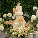 Mi proyecto del curso: Flores de azúcar para cake design Ein Projekt aus dem Bereich Design und DIY von Katherine Vieto - 08.06.2022