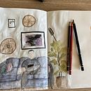 My project for course: Exploratory Sketchbook: Find Your Drawing Style. Un progetto di Illustrazione tradizionale, Bozzetti, Creatività, Disegno, Pittura ad acquerello, Sketchbook e Pittura gouache di Semra M. - 10.06.2022