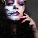 Mi proyecto del curso: Autorretrato fotográfico artístico. Un proyecto de Fotografía, Fotografía de retrato, Fotografía artística, Autorretrato Fotográfico y Fotografía en interiores de Marlene Estefanía Aranda Morales - 25.10.2021