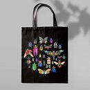 Mi proyecto del curso: Ilustración con acuarela para productos: monetiza tu arte. Un progetto di Pittura ad acquerello, Disegno artistico, Illustrazione botanica e Illustrazione naturalistica di ESMERALDA AVILA BOYAS - 19.06.2022