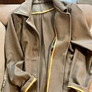 Mi proyecto del curso: Corte y confección de chaquetas de principio a fin. Een project van  Modeontwerp, Naaiwerk y DIY van veronicadupont - 22.06.2022