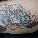 peônia. Un progetto di Design di tatuaggi di Íris Palo - 20.06.2022