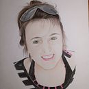My project for course: Realistic Portrait with Coloured Pencils. Ilustração tradicional, Artes plásticas, Desenho a lápis, Desenho, Desenho de retrato, Desenho realista, Desenho artístico, e Desenho com lápis de cor projeto de Hann'Elise Nel - 28.06.2022