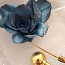 Rosa de seda , pintada a mano. Een project van Craft van Esther Minerva Lopez - 02.07.2022