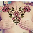 Mon projet du cours : Conception de tatouages végétaux avec Procreate. Un progetto di Illustrazione tradizionale, Illustrazione digitale, Design di tatuaggi e Illustrazione botanica di amandeen - 06.07.2022