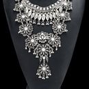  Zhenhui Silver Statement Necklace for Women. Advertising, Costume Design, Arts, Crafts, Jewelr, and Design project by Javeria Javaid - 07.15.2022