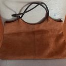 Mi proyecto del curso: Creación de bolsos de cuero artesanales para principiantes. Design, Design de acessórios, Artesanato, e Costura projeto de Ilda Karina Nievas - 20.07.2022