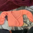 Mi primer tejido: un regalo para mi bebé que viene en camino. Un progetto di Fashion design, Fiber Art, DIY, Maglia e Textile Design di María José Arévalo Silva - 20.07.2022