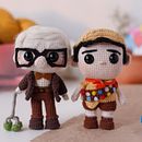 Russell y Sr. Fredricksen. Un proyecto de Amigurumi, Tejido, Tejido de punto, Diseño, Pattern Design, Patronaje y confección			 de Lhylaraña - 21.07.2022