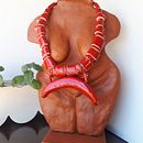 ARTESANÍA EN JOYERÍA CERÁMICA ESPAÑOLA. Un proyecto de Artesanía, Diseño, Diseño de complementos, Bellas Artes, Diseño de jo, as, Diseño de producto, Escultura, Diseño de moda, Cerámica, Comunicación e Ilustración de moda					 de Alma - 18.04.2022