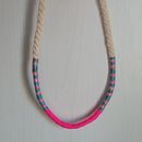 Il mio progetto del corso: Gioielli in corda per principianti: crea le tue collane.. Un progetto di Artigianato, Design di gioielli, Macramè e Textile Design di IRENE GAIBAZZI - 31.07.2022