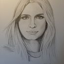 Il mio progetto del corso: impressione d'autunno. Un progetto di Illustrazione tradizionale, Disegno a matita, Disegno, Disegno di ritratti e Disegno realistico di Barbara Sebastiani - 31.07.2022