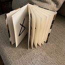 My project for course: Handmade Binding without Stitches. Artesanato, Artes plásticas, Encadernação, e DIY projeto de Eva Stowers - 02.08.2022