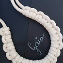 Il mio progetto del corso: Gioielli in corda per principianti: crea le tue collane. Artesanato, Design de joias, Macramê, e Design têxtil projeto de MaryLuna La - 03.08.2022