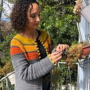 Mi proyecto del curso:  Top-down: prendas a crochet de una sola pieza. Un proyecto de Diseño de moda, Tejido, DIY, Crochet y Diseño textil de marisavaliente - 15.08.2022